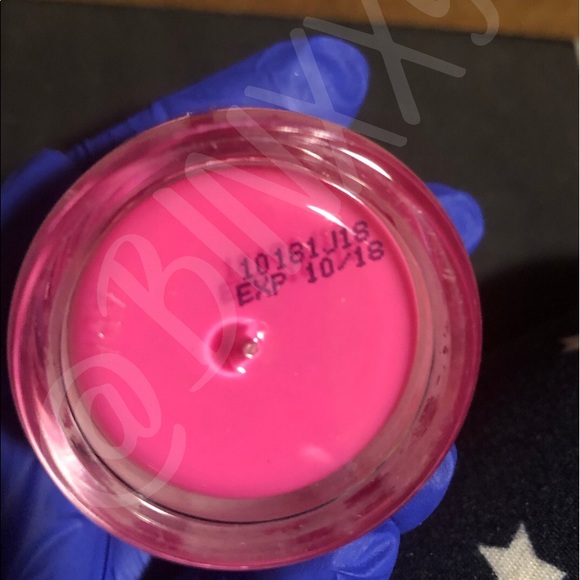 Jeffree Star Hot Cocoa Peppermint Velour Lip Scrub - Picture 6 of 9